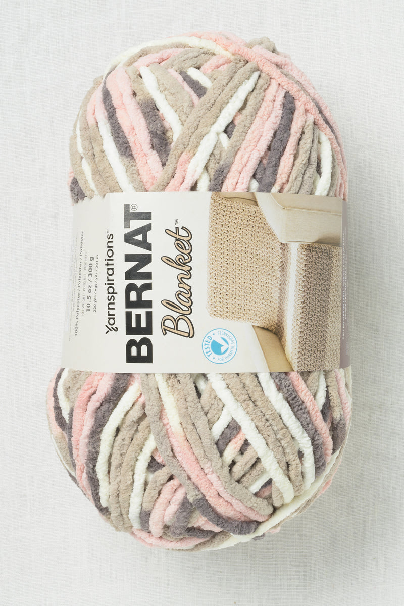 Bernat Blanket Gray Blush