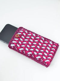 Mobile Phone Pouch (Crochet)