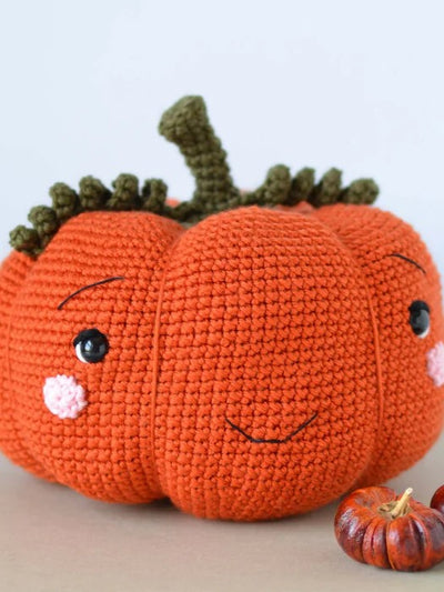 Kleo the Pumpkin (Crochet)