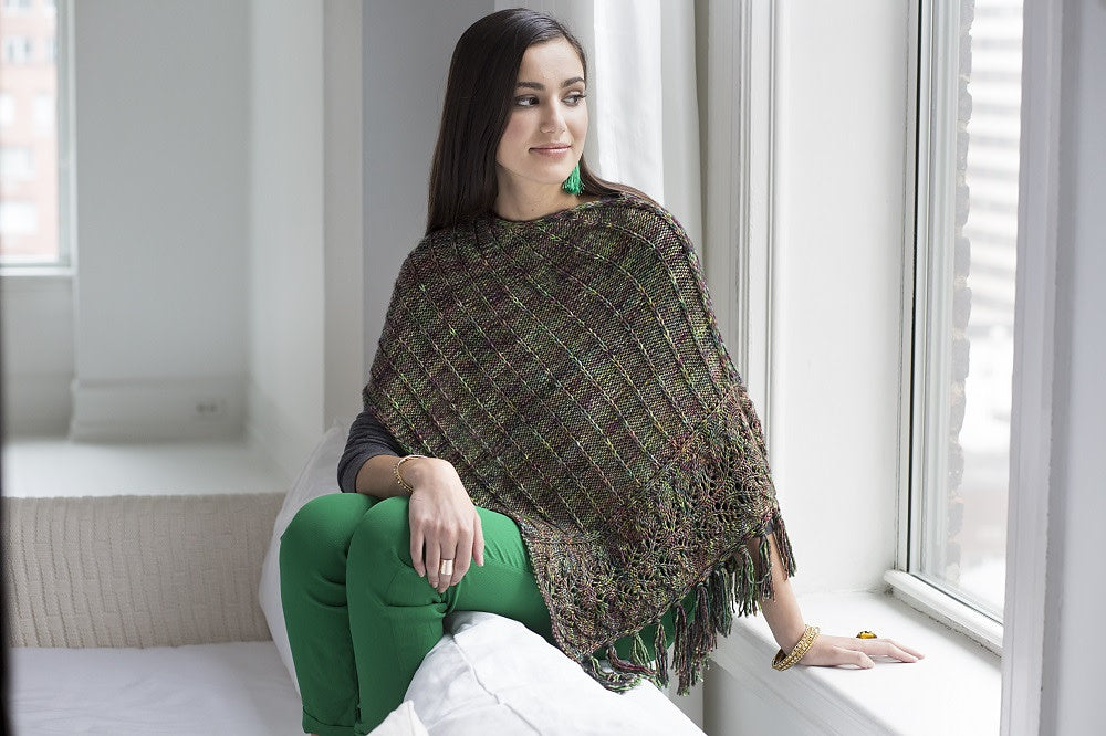 Malabrigo Book 17: Ponchos & Familia; Flowing Garments in Merino Yarns