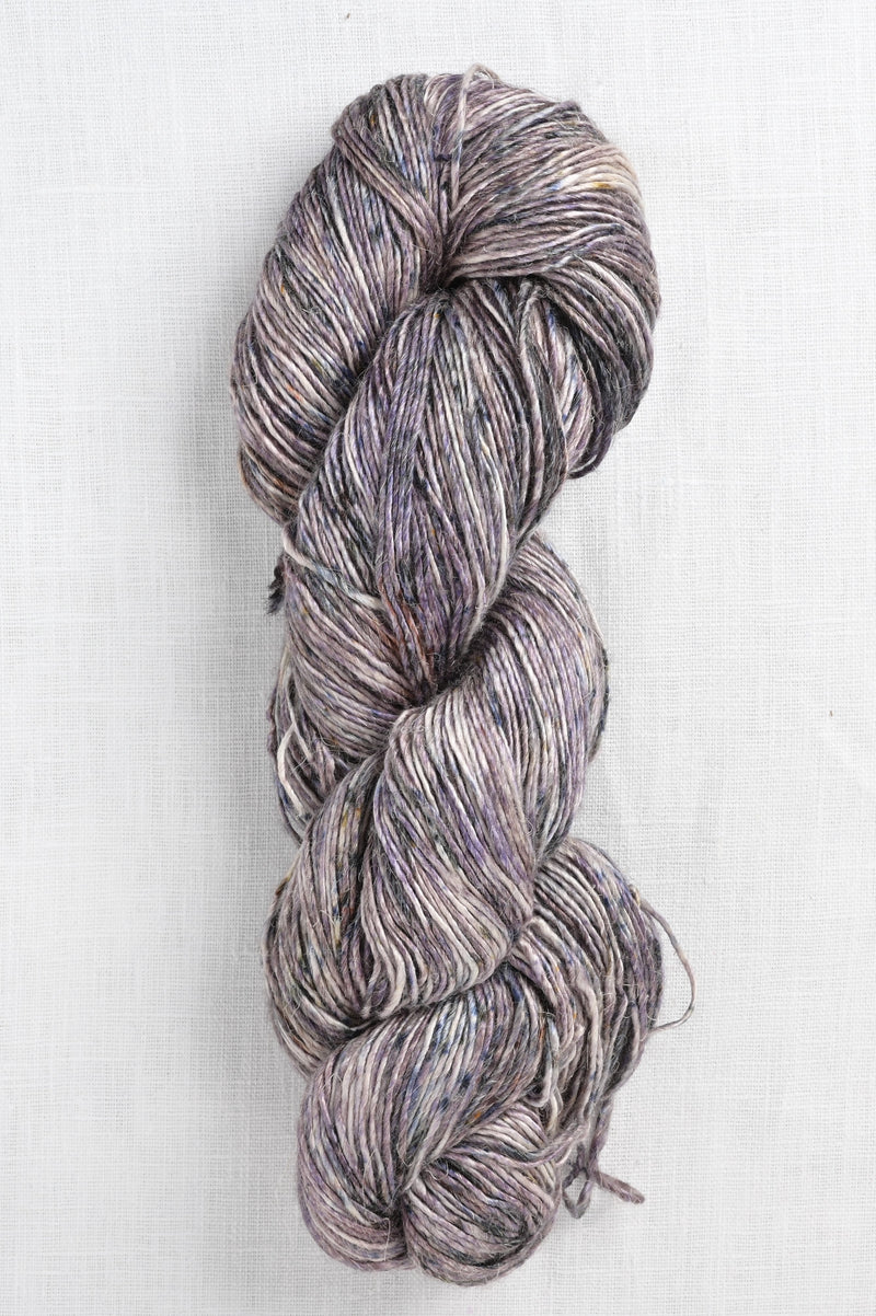 Malabrigo Susurro 665 Obsidian